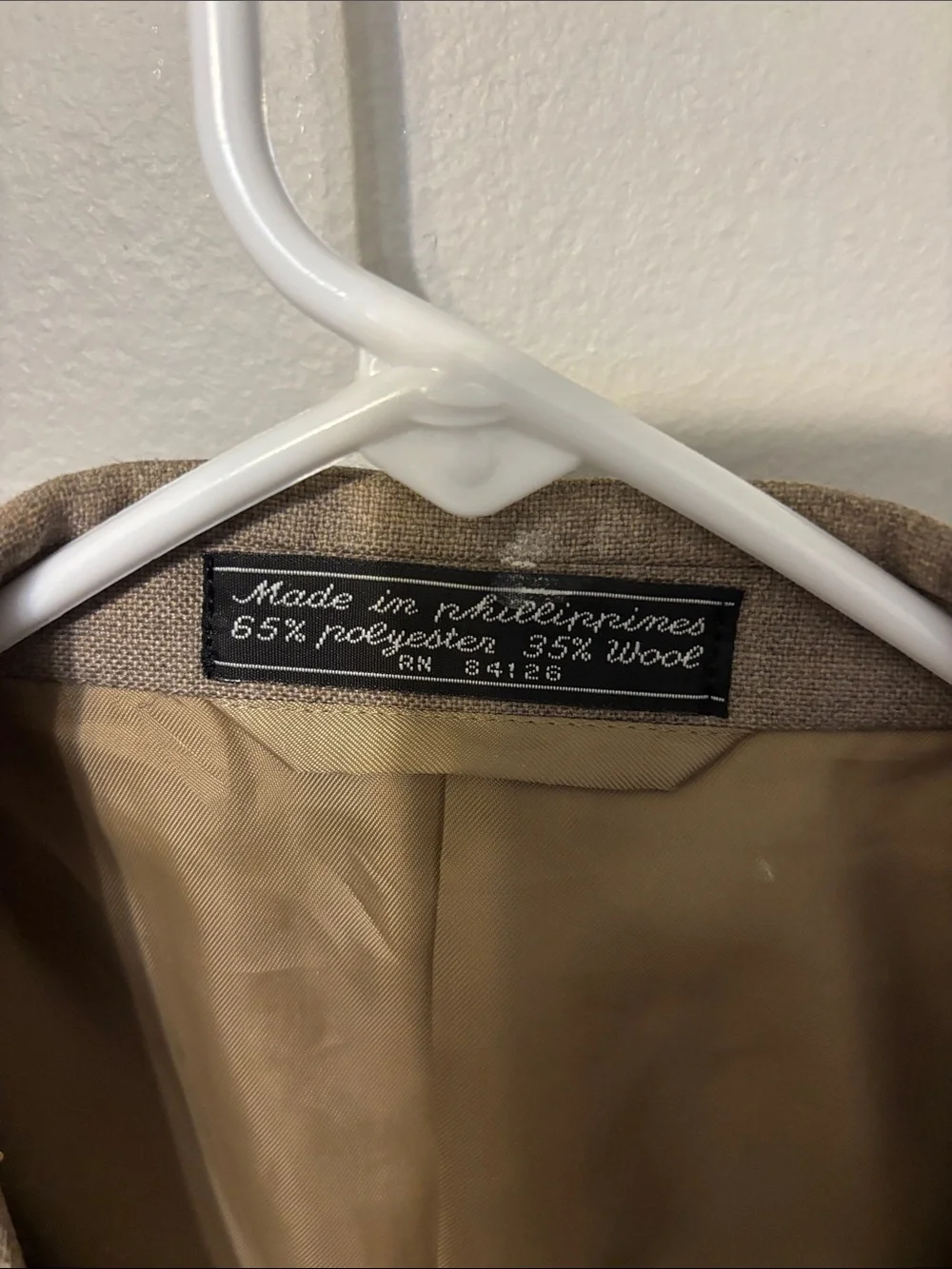 Men’s Tan Sport Coat with Gold Buttons
